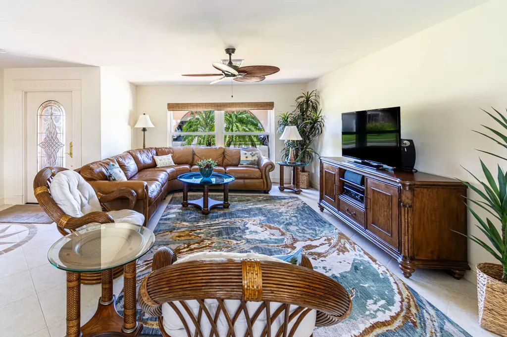 211 Seahorse Court Marco Island FL 34145