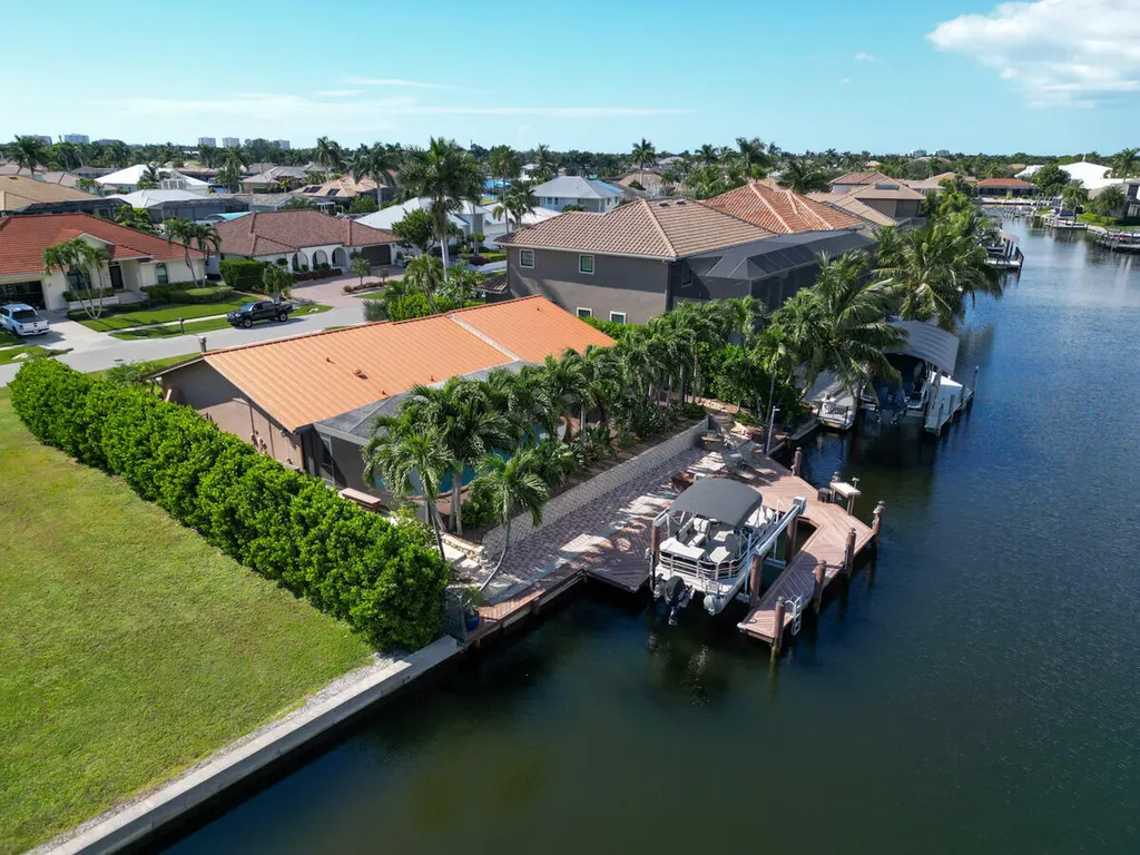 211 Seahorse Court Marco Island FL 34145