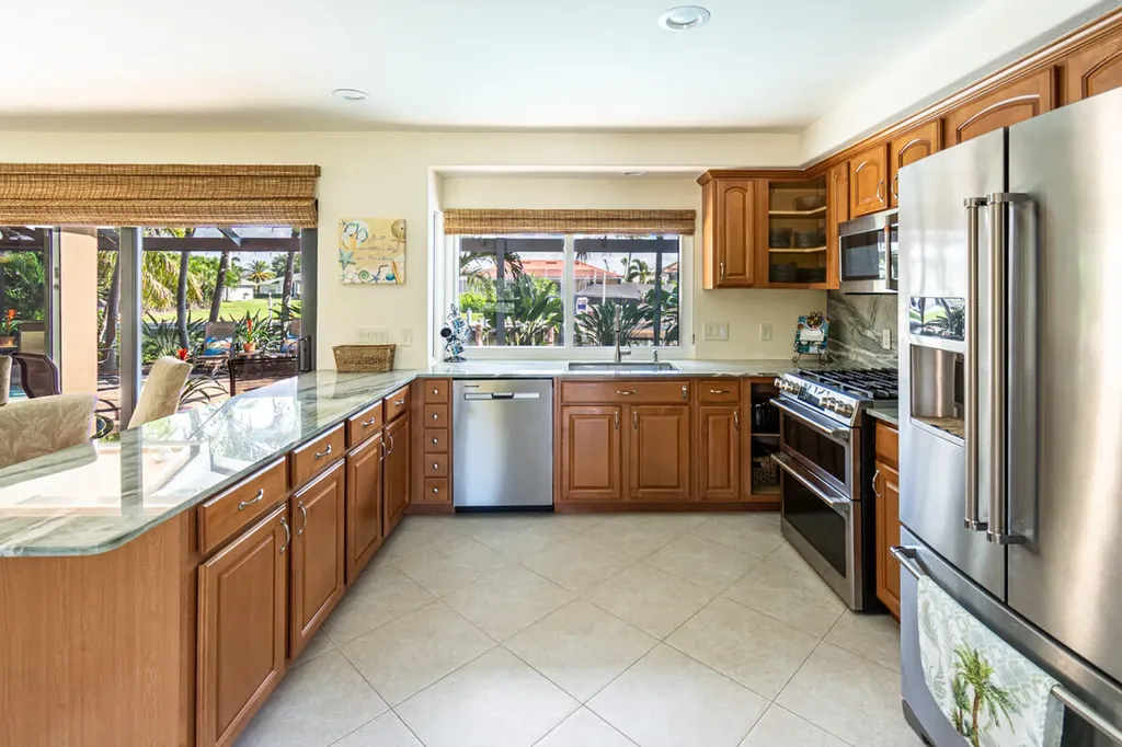 211 Seahorse Court Marco Island FL 34145