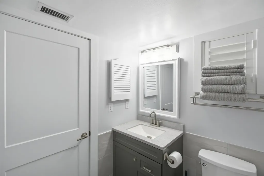 1011 Anglers Cove Cove Marco Island FL 34145