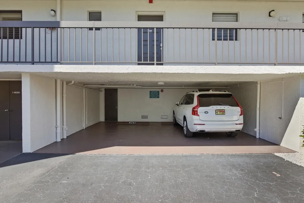 1011 Anglers Cove Cove Marco Island FL 34145