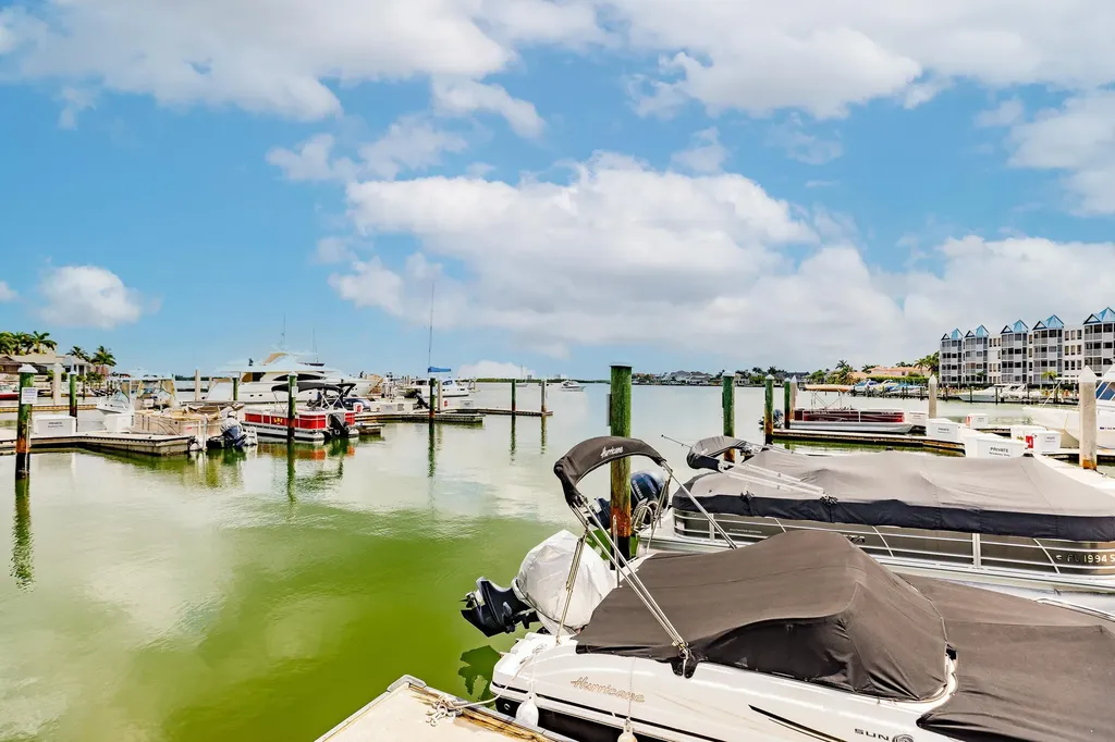1011 Anglers Cove Cove Marco Island FL 34145