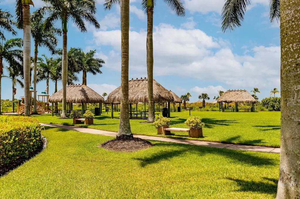 1011 Anglers Cove Cove Marco Island FL 34145