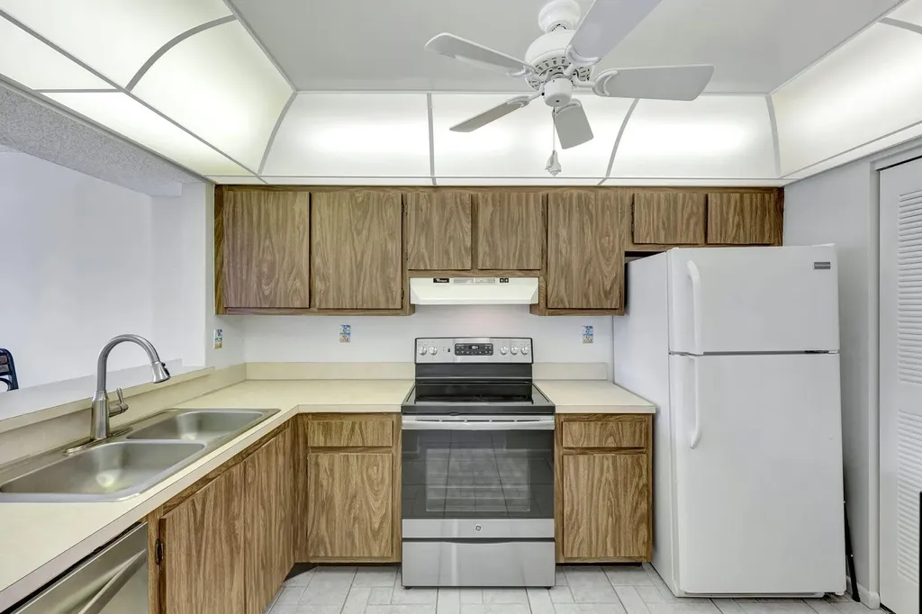 651 Seaview Court Marco Island FL 34145