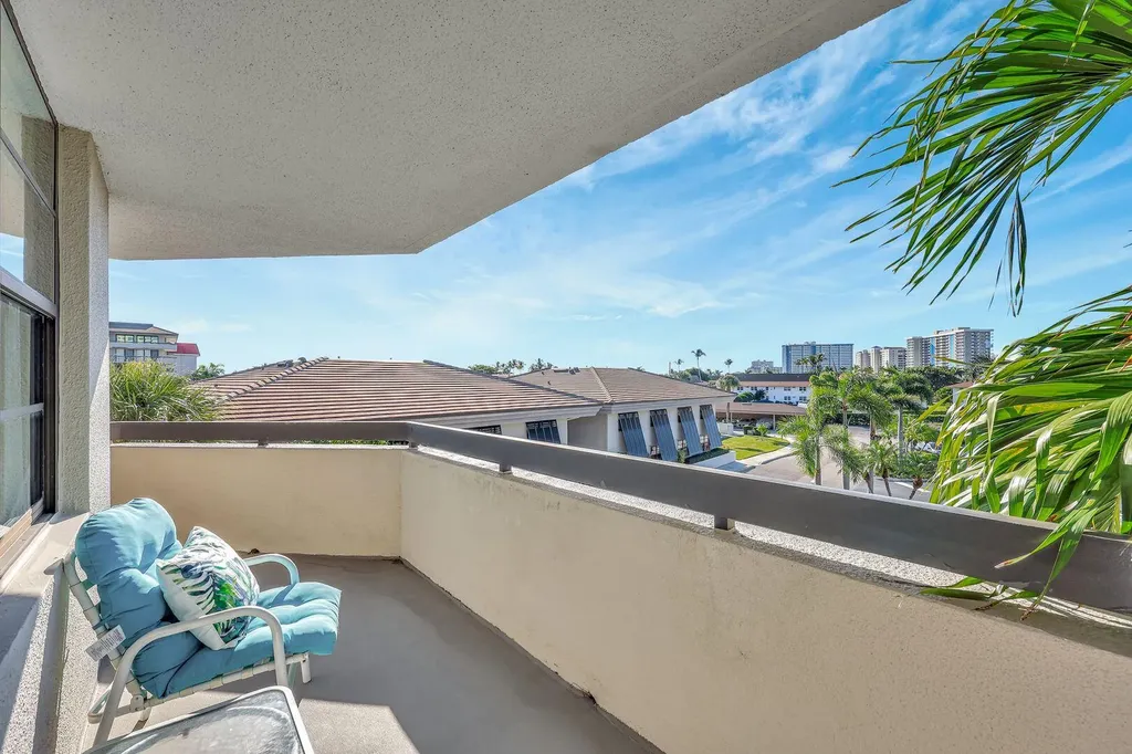 651 Seaview Court Marco Island FL 34145