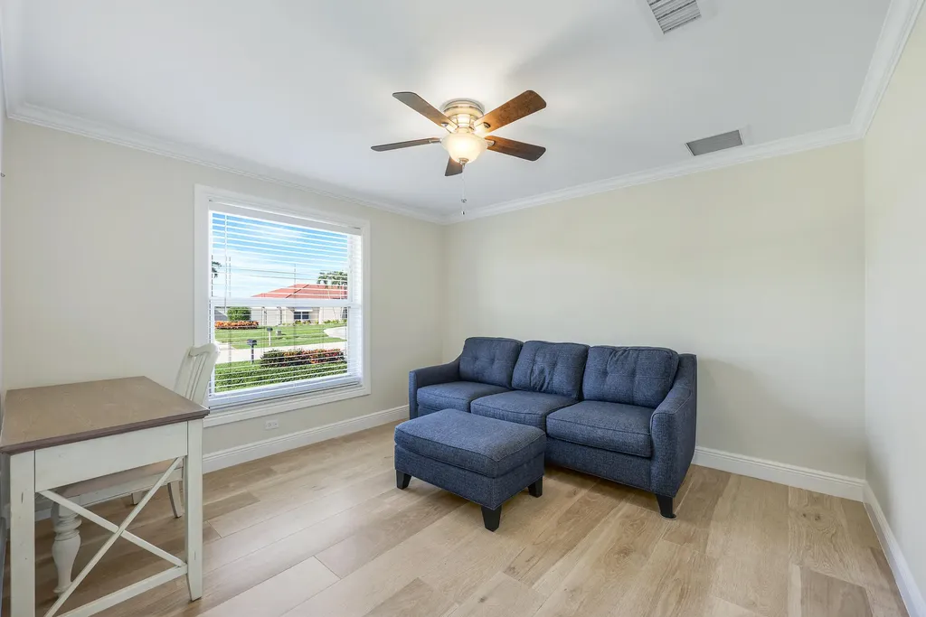 427 Nassau Court Marco Island FL 34145