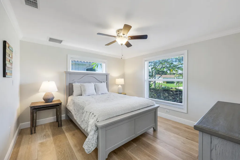 427 Nassau Court Marco Island FL 34145