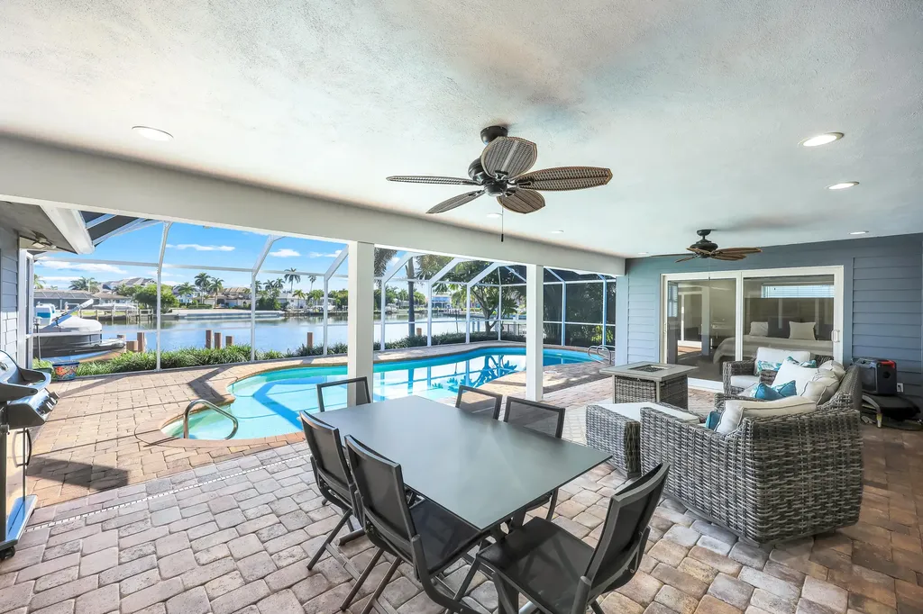 427 Nassau Court Marco Island FL 34145