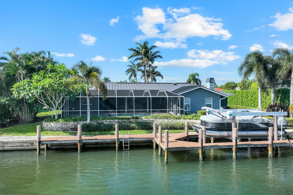 427 Nassau Court Marco Island FL 34145