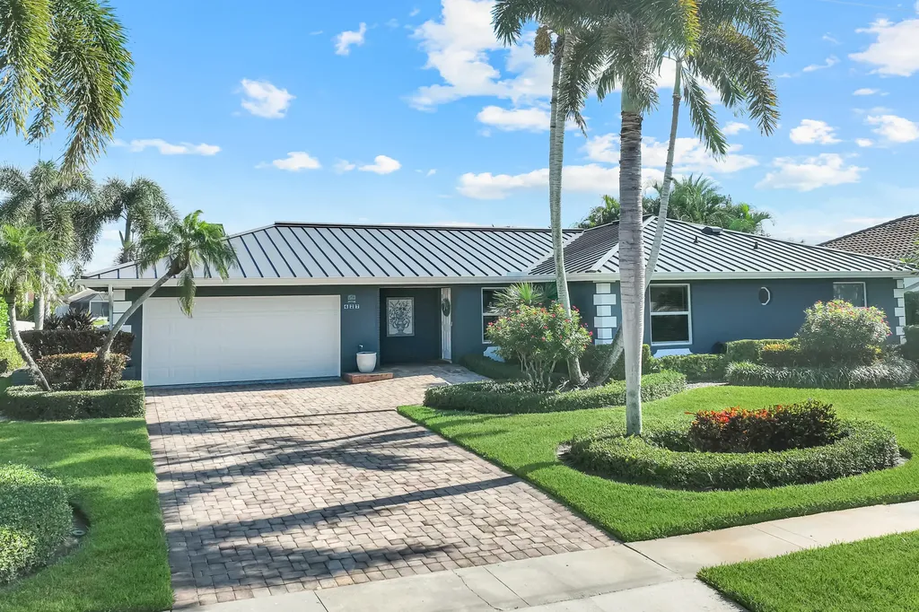 427 Nassau Court Marco Island FL 34145