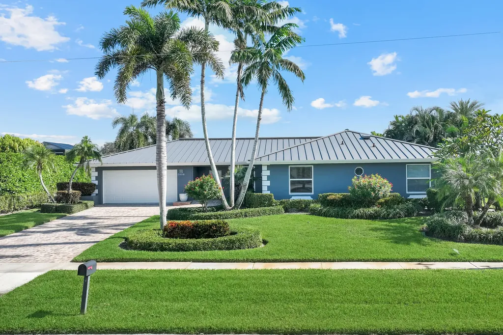 427 Nassau Court Marco Island FL 34145