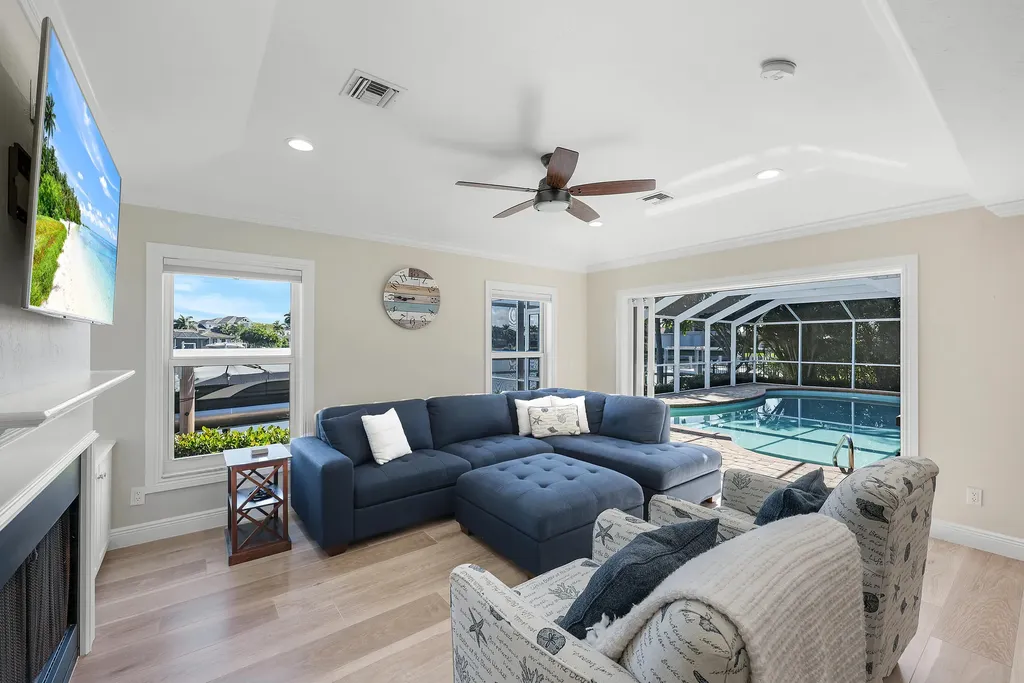 427 Nassau Court Marco Island FL 34145