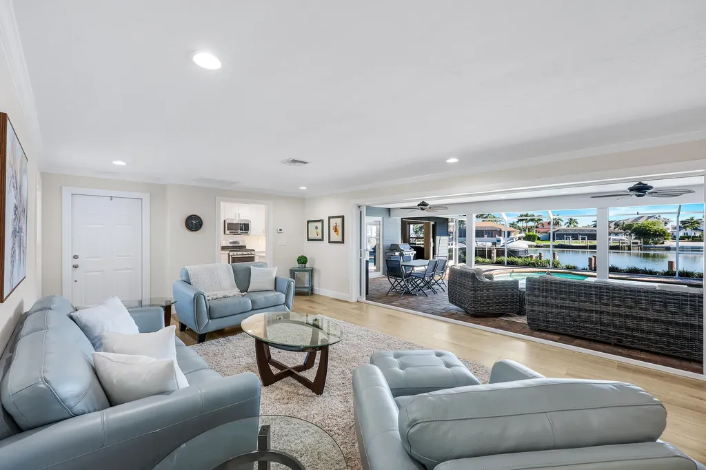 427 Nassau Court Marco Island FL 34145