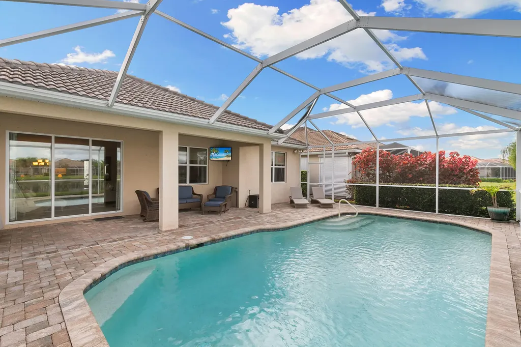 8407 Benelli Court Naples FL 34114