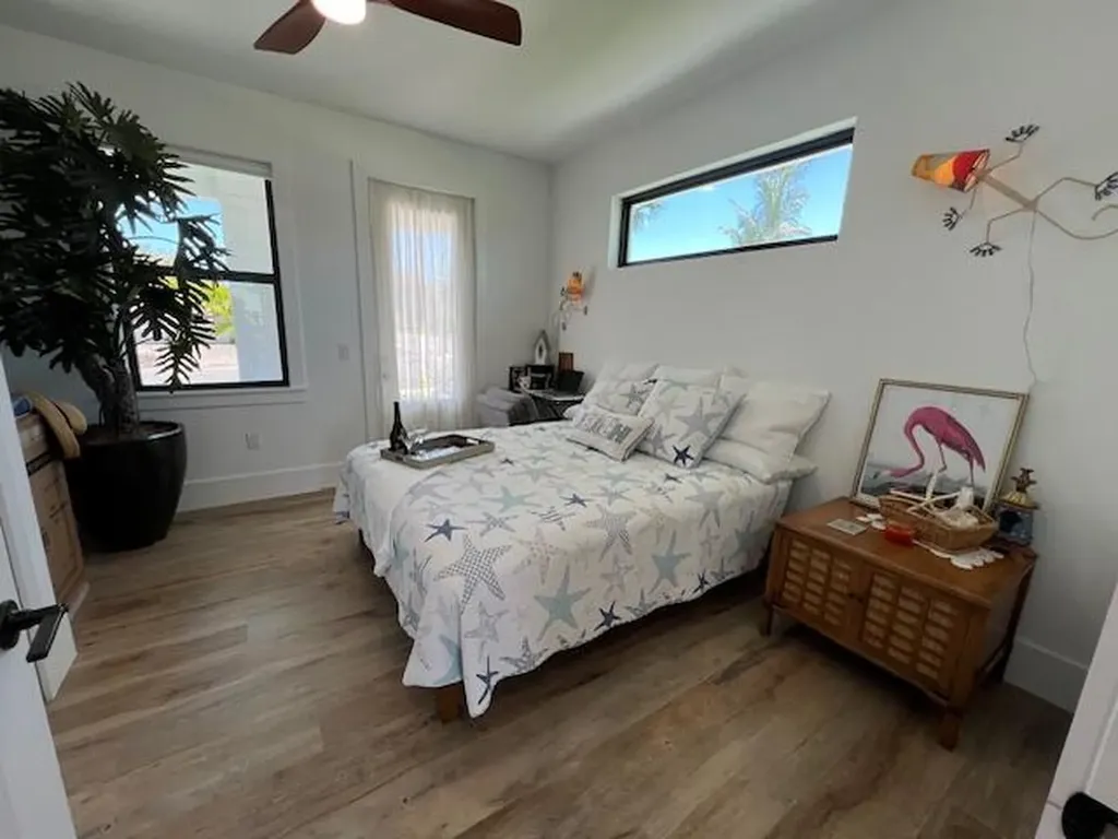 548 5th Avenue Marco Island FL 34145