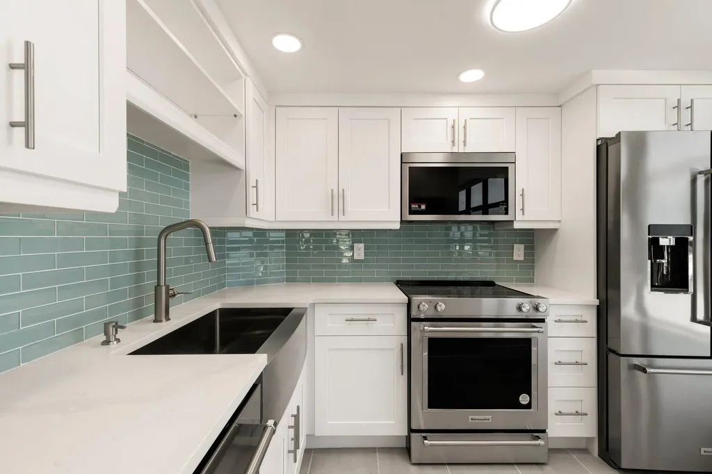 320 Seaview Court Marco Island FL 34145