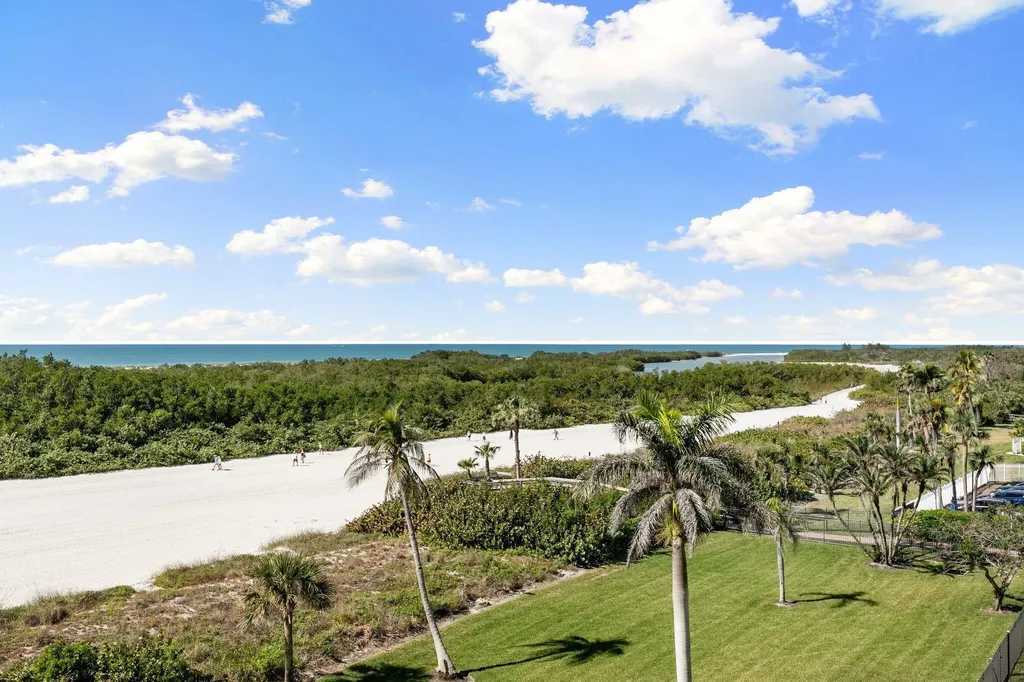 320 Seaview Court Marco Island FL 34145
