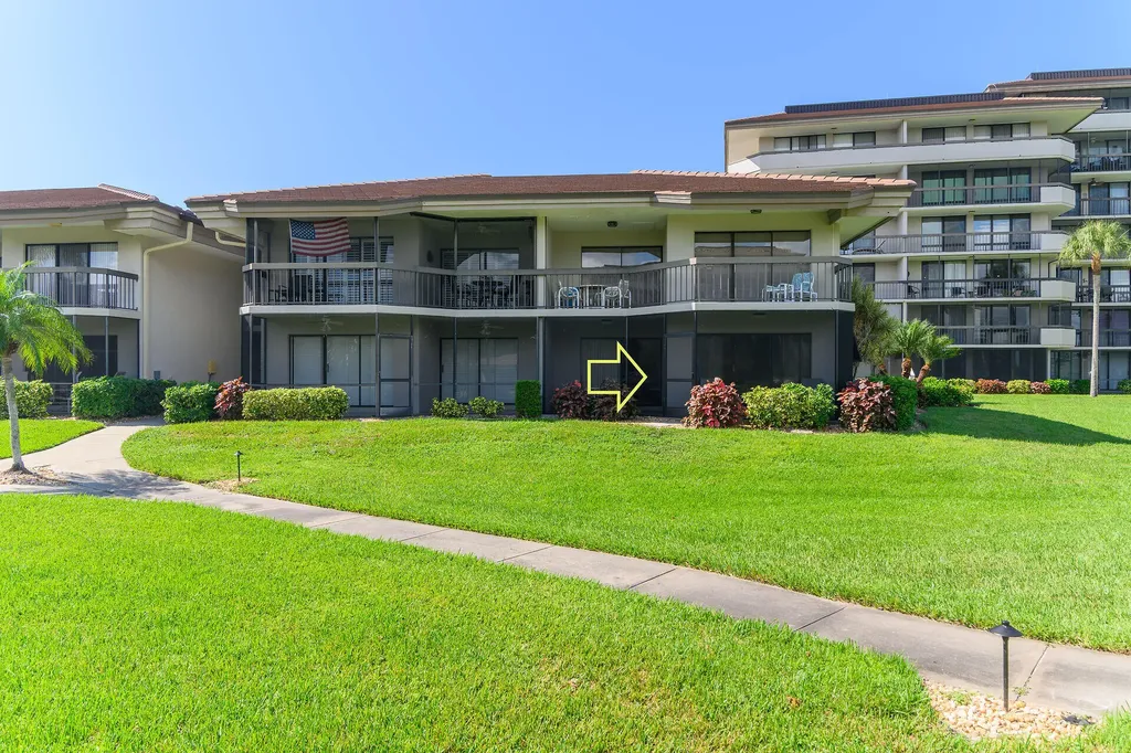 657 Seaview Court Marco Island FL 34145