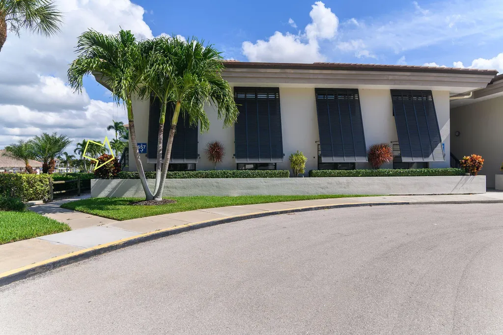 657 Seaview Court Marco Island FL 34145