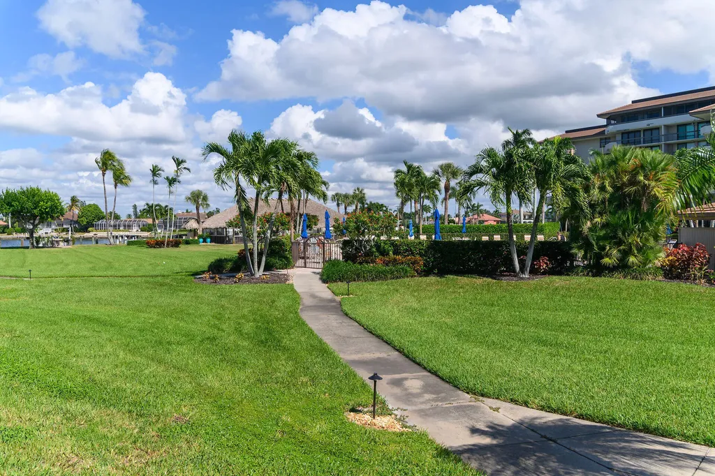 657 Seaview Court Marco Island FL 34145