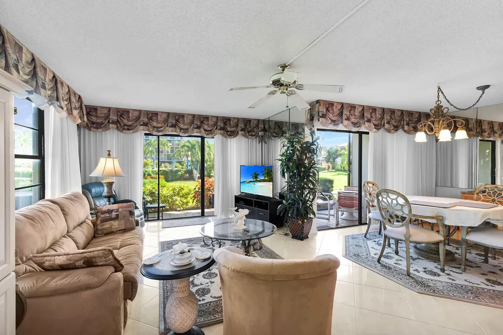 657 Seaview Court Marco Island FL 34145