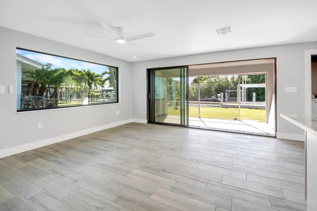 144 San Salvador Street Naples FL 34113