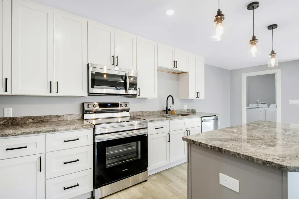 144 San Salvador Street Naples FL 34113