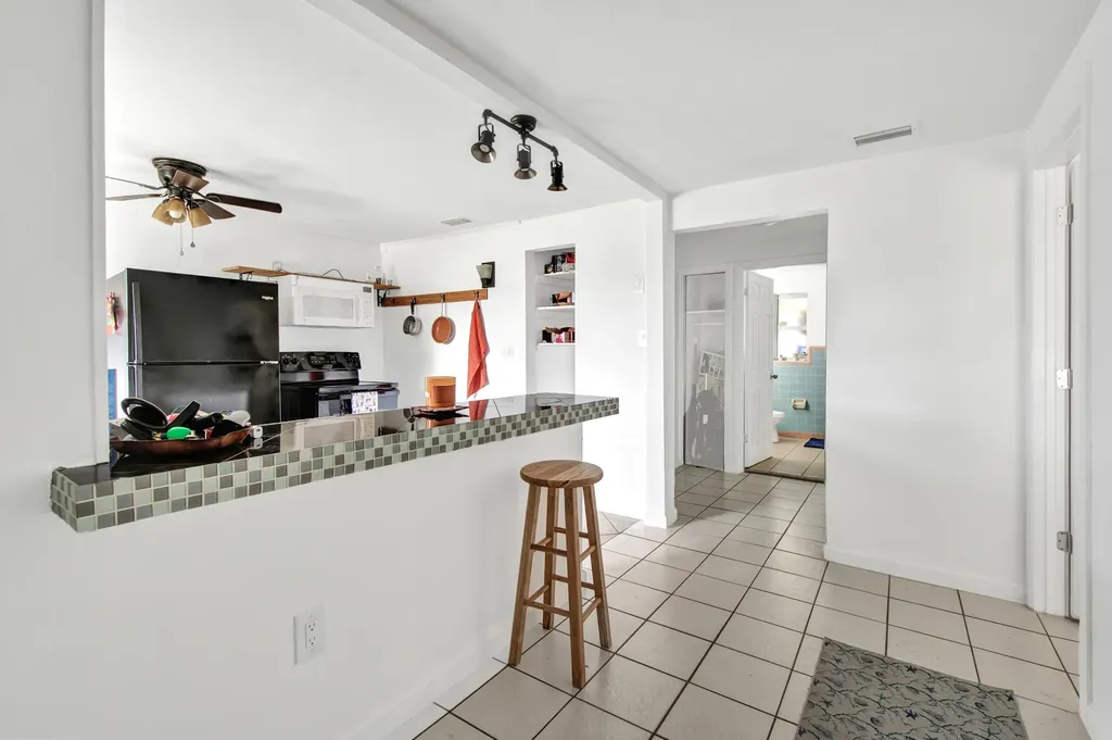 101 Pago Pago Drive E Naples FL 34113