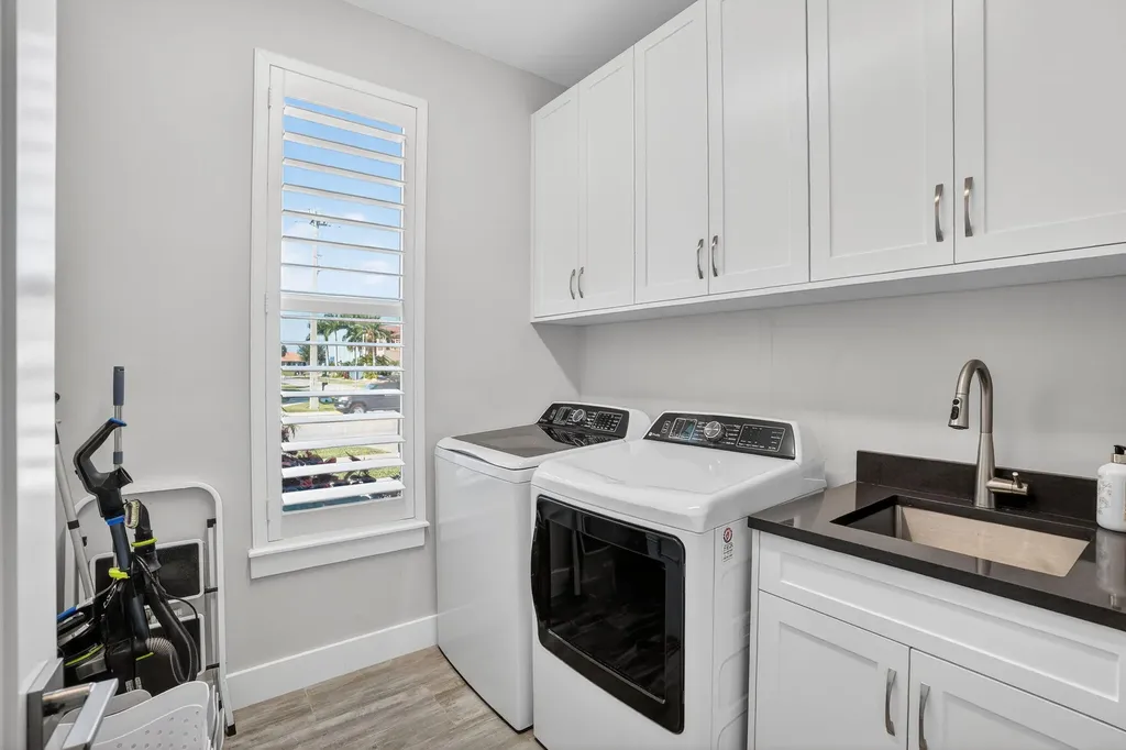 980 N Barfield Drive Marco Island FL 34145