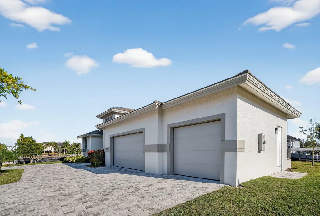 980 N Barfield Drive Marco Island FL 34145