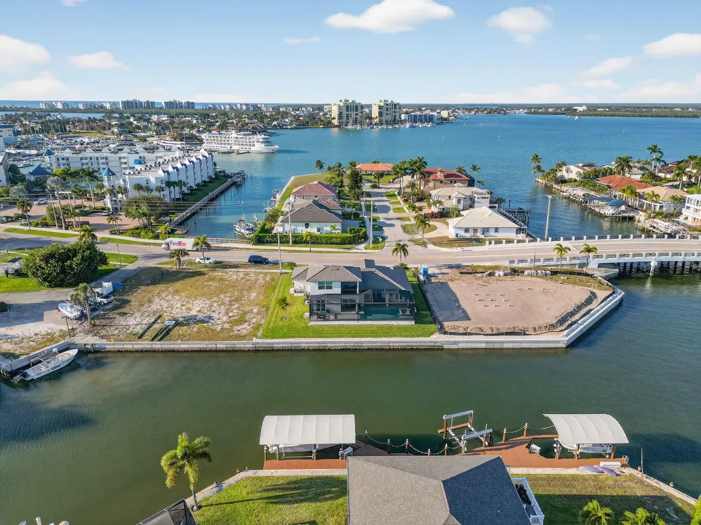 980 N Barfield Drive Marco Island FL 34145