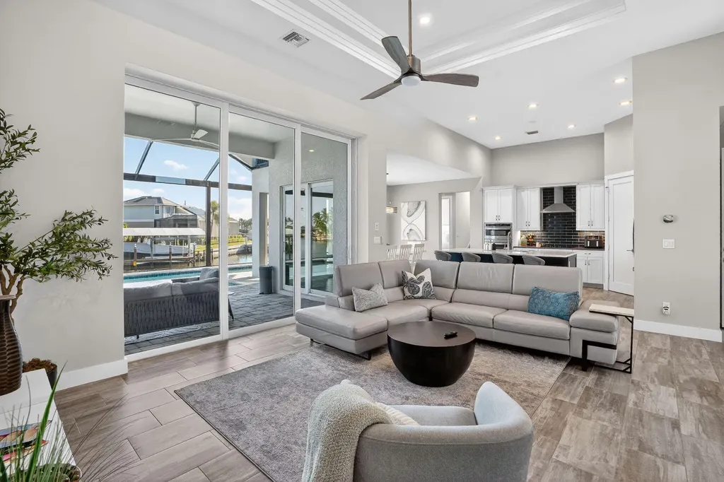 980 N Barfield Drive Marco Island FL 34145