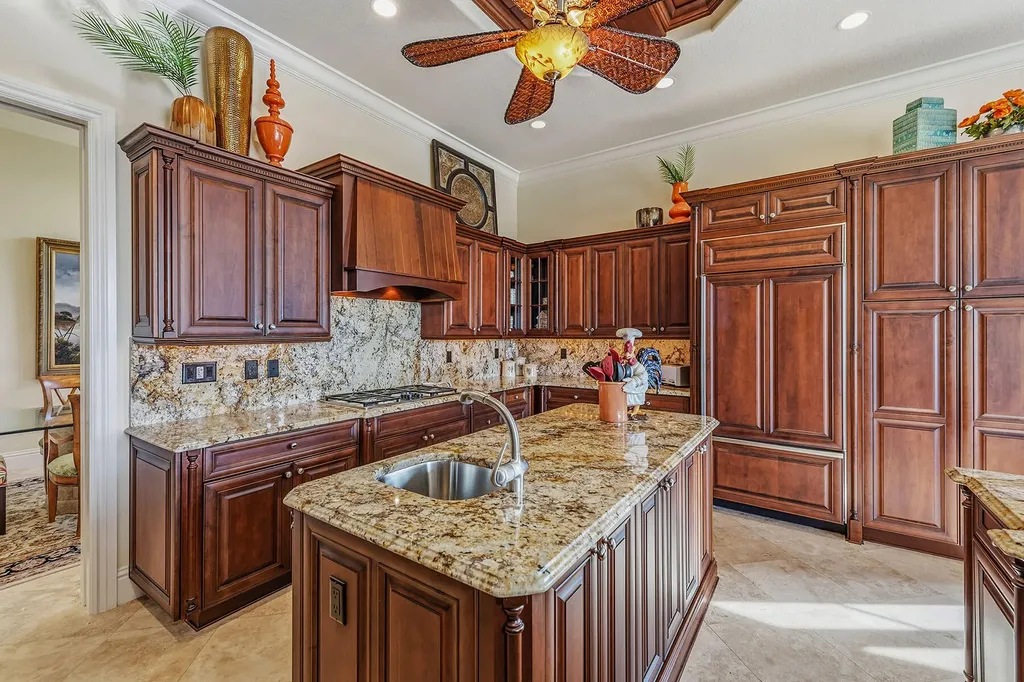 9322 Chiasso Cove Court Naples FL 34114