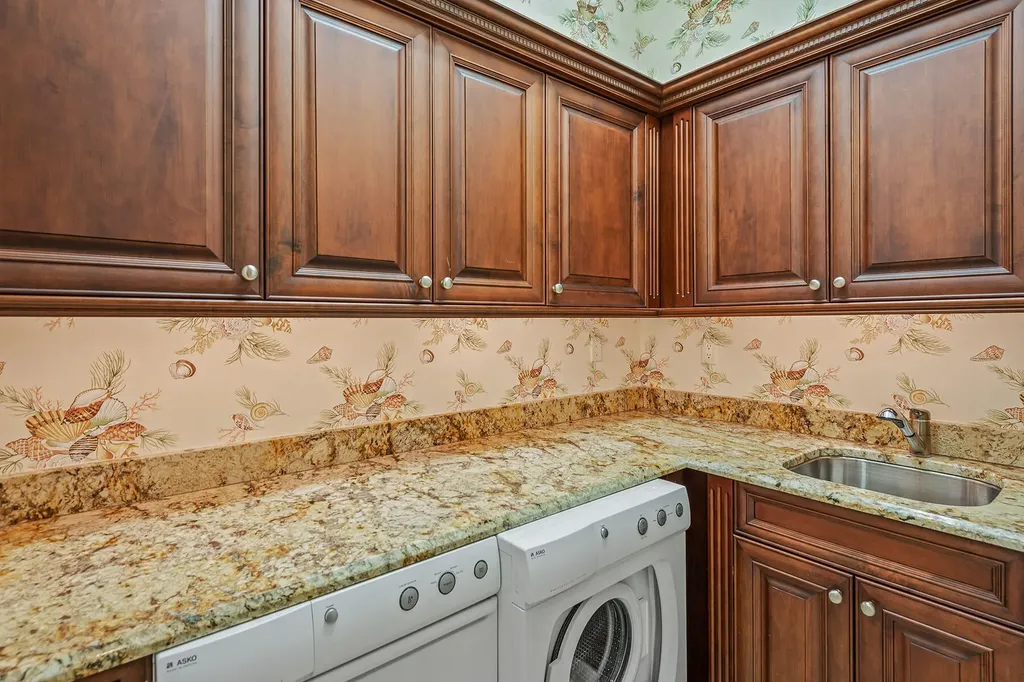 9322 Chiasso Cove Court Naples FL 34114