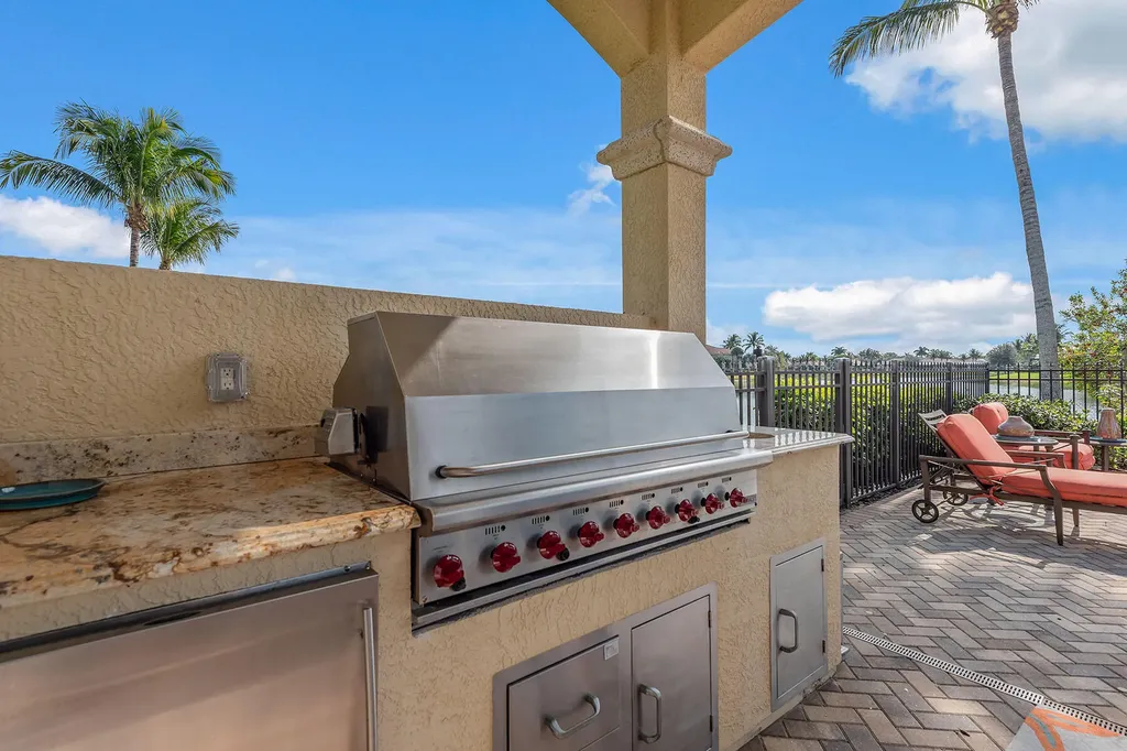 9322 Chiasso Cove Court Naples FL 34114