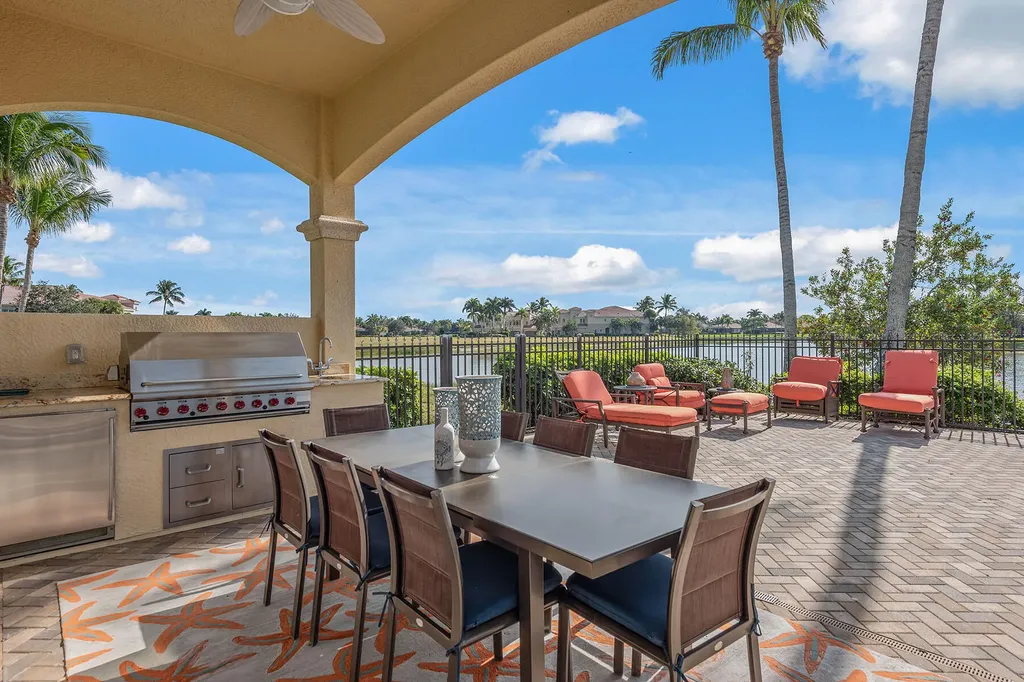 9322 Chiasso Cove Court Naples FL 34114