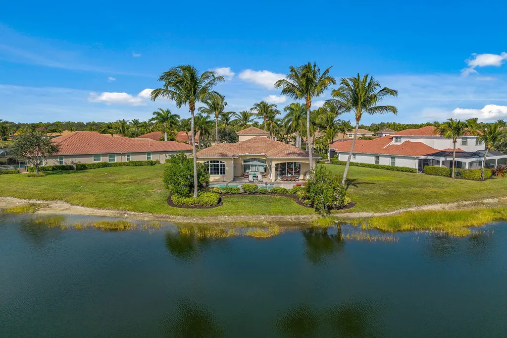 9322 Chiasso Cove Court Naples FL 34114