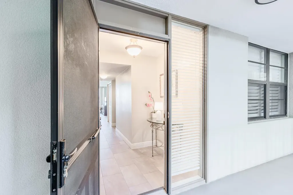 651 Seaview Court Marco Island FL 34145