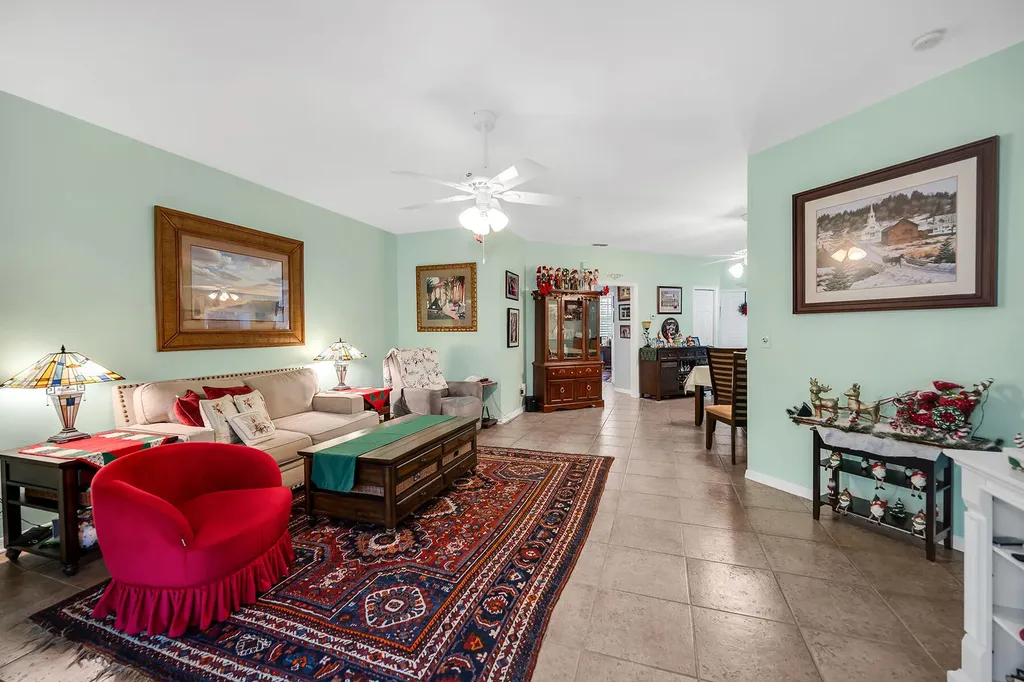 3755 Fieldstone Boulevard Naples FL 34109