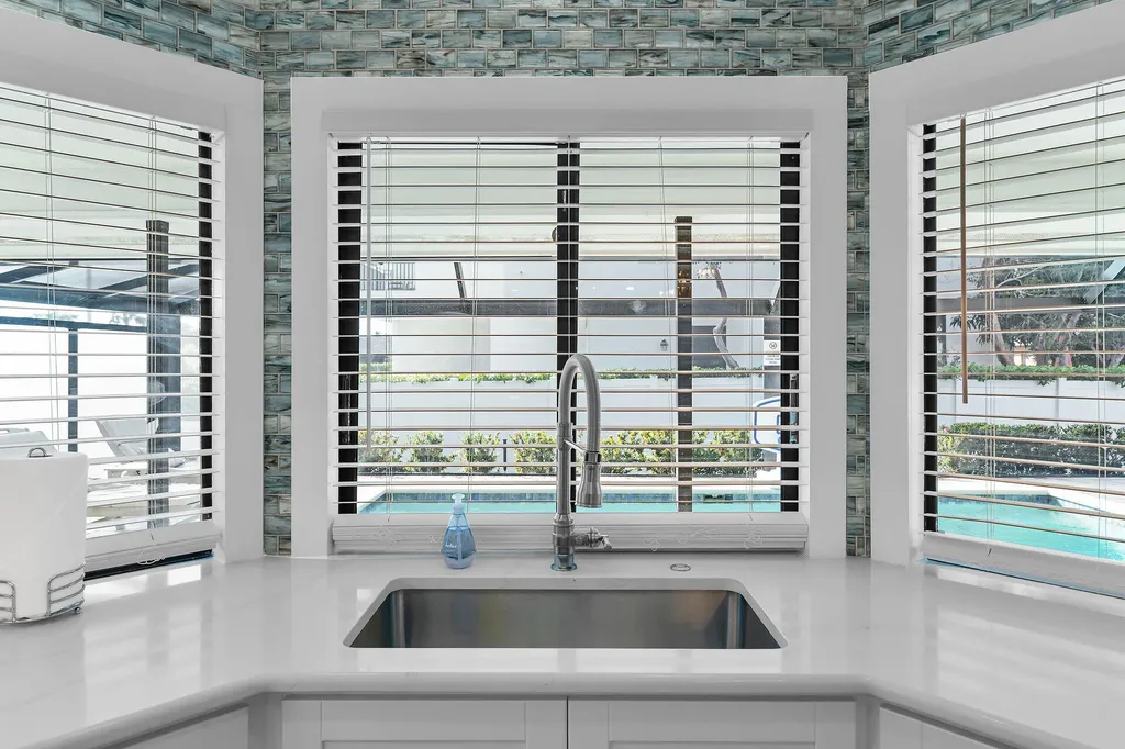 34 Tahiti Road Marco Island FL 34145