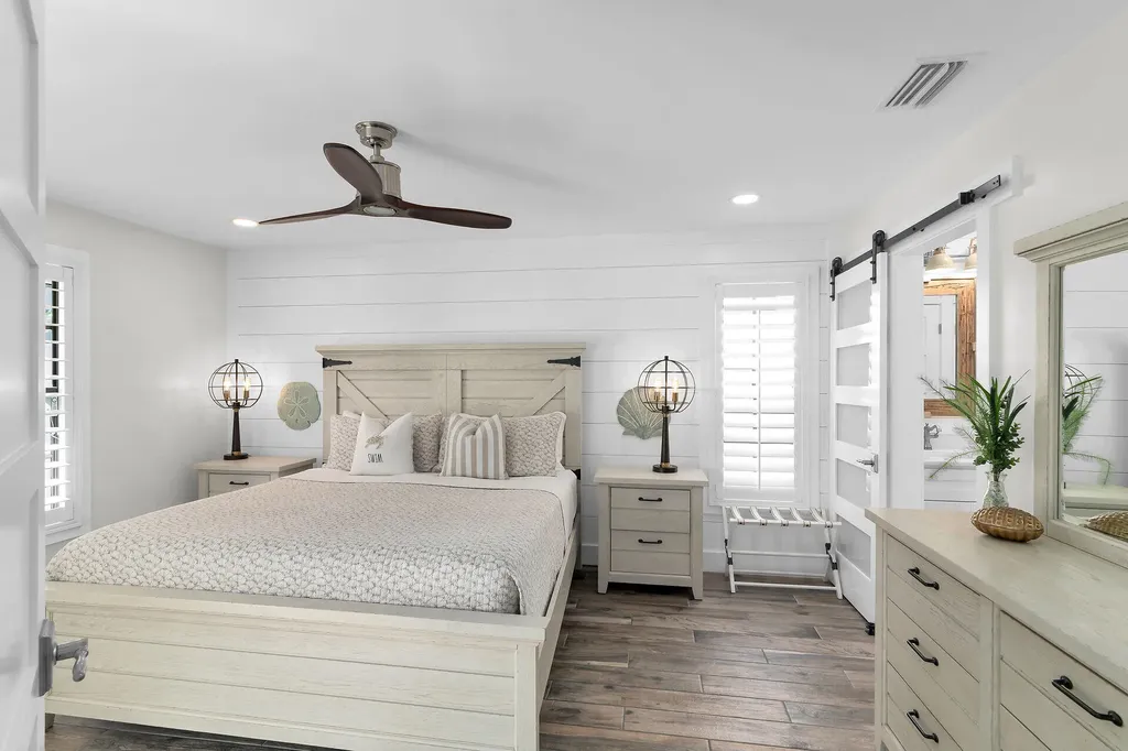 34 Tahiti Road Marco Island FL 34145