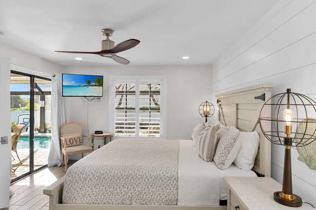 34 Tahiti Road Marco Island FL 34145