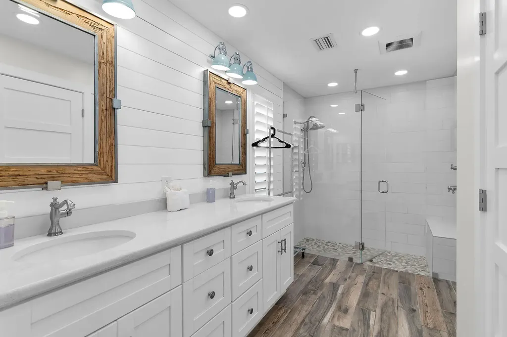 34 Tahiti Road Marco Island FL 34145