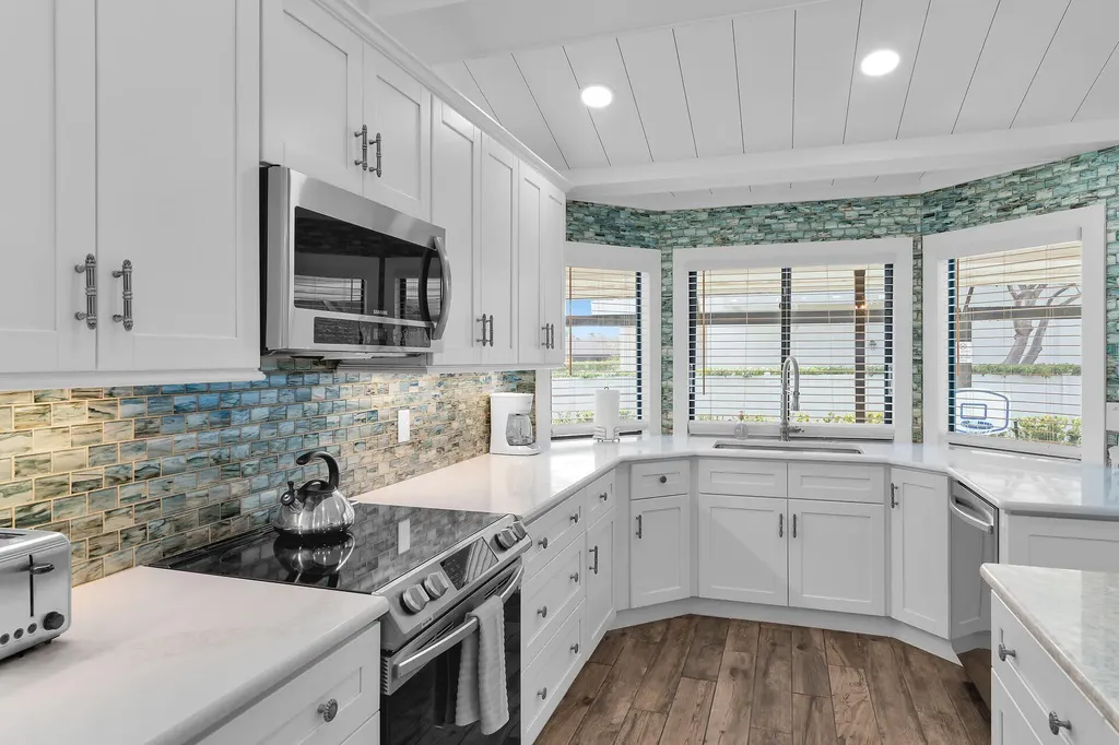 34 Tahiti Road Marco Island FL 34145