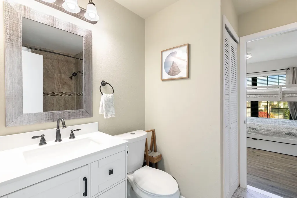 1332 Delbrook N Marco Island FL 34145