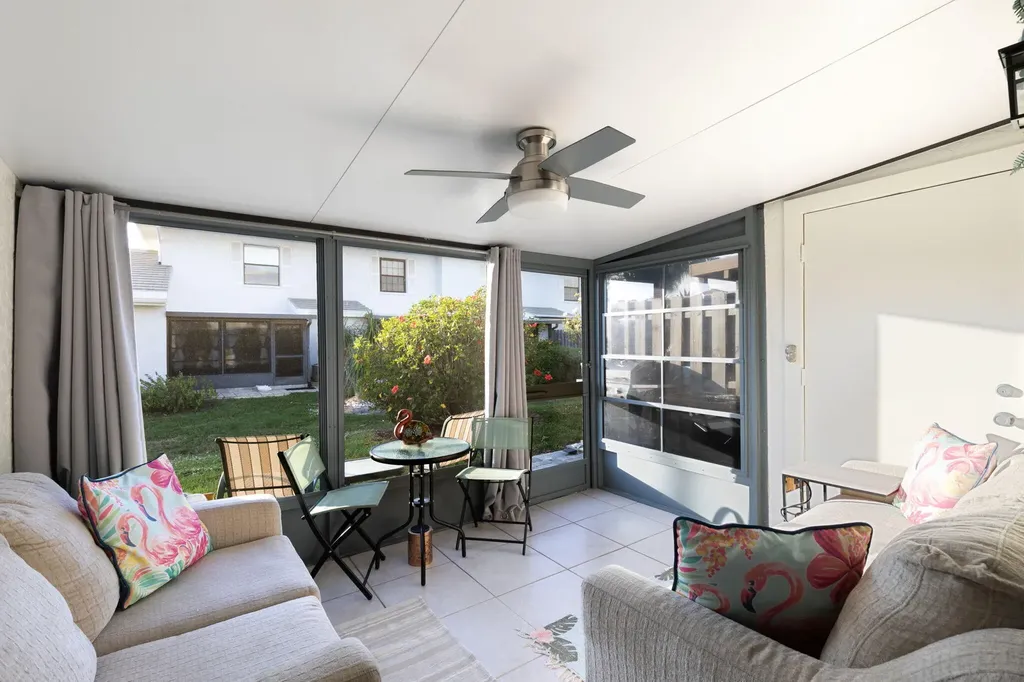 1332 Delbrook N Marco Island FL 34145