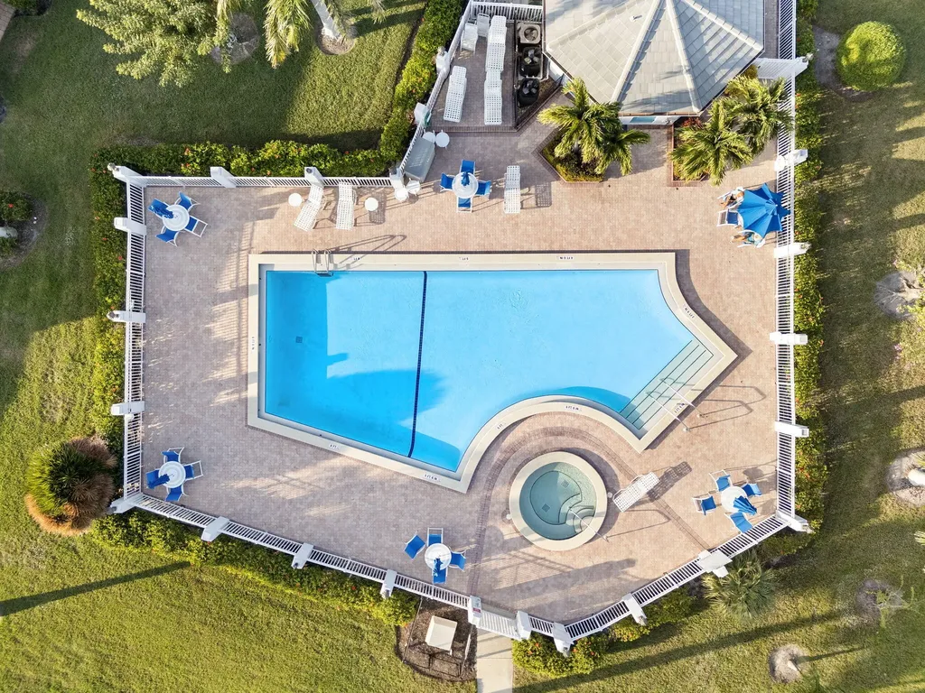 1332 Delbrook N Marco Island FL 34145