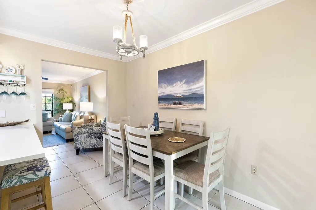 1332 Delbrook N Marco Island FL 34145