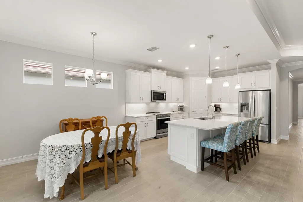 387 Grace Bay Lane Naples FL 34114