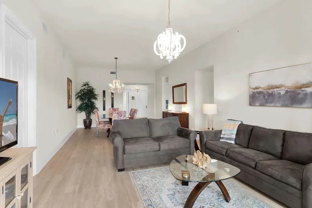 9205 Museo Circle Naples FL 34114